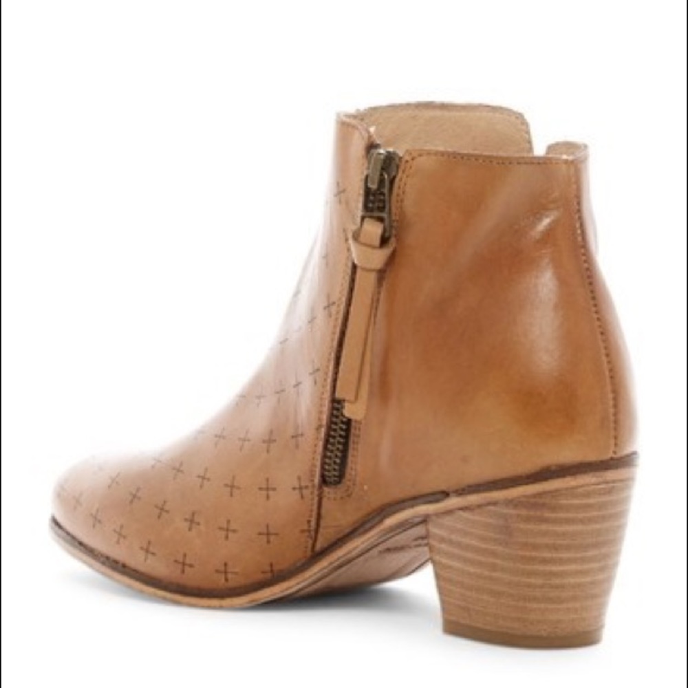 Sheridan Mia Portia Light Tan Ankle Boot - Picture 8 of 8